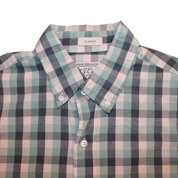 J. Crew Men's Plaid Shirt Size Small – Classic, Sharp, and Comfortable - Picture 3 of 6